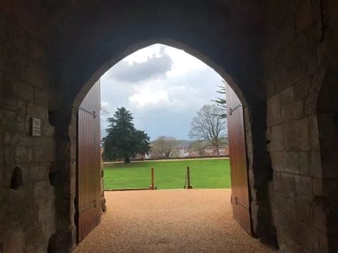 I went inside Tonbridge Castle for the first time and can't believe it ...