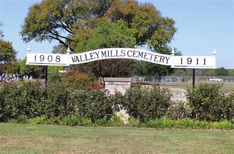 Valley Mills Cemetery dedicates historical marker | Bosque County Today