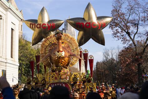 Macy's Thanksgiving Day Parade 2022: Performers, Balloons, How to Watch ...