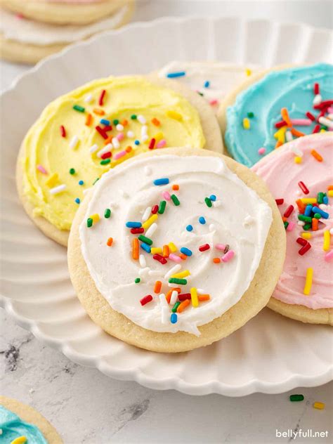 Easy Sugar Cookie Frosting {that hardens, too!} - Belly Full