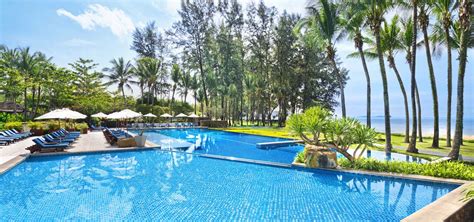 Dusit Thani - Krabi (better area of beach) | Krabi beach resort, Krabi ...