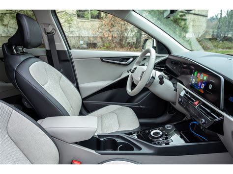 2023 Kia Niro EV: 46 Interior Photos | U.S. News