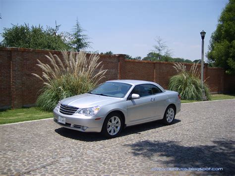 2010 Chrysler Cirrus Convertible Limited…Dualidad de Formas