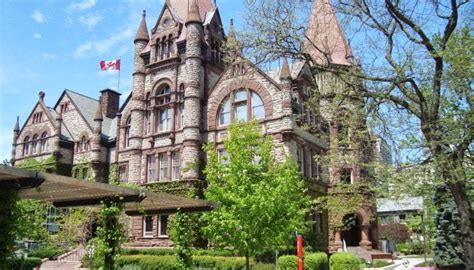 University of Toronto, Онтарио - StudyThere