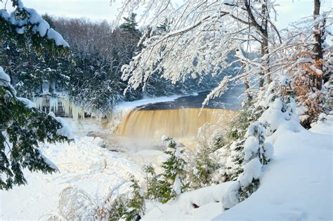 Michigan Nut Photography | Winter in Michigan