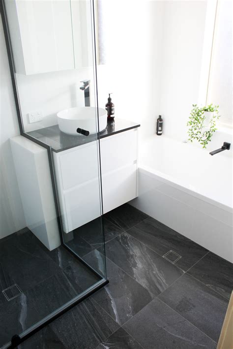 Matte Black Marble Bathroom Floor : Bathroom Floor Tiles 6 Best Options ...