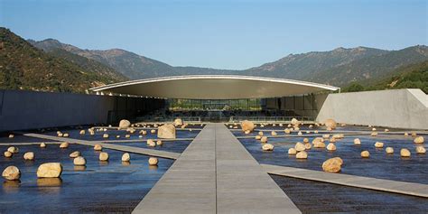 Vina VIK Chile | Contours Travel | Stays of Distinction