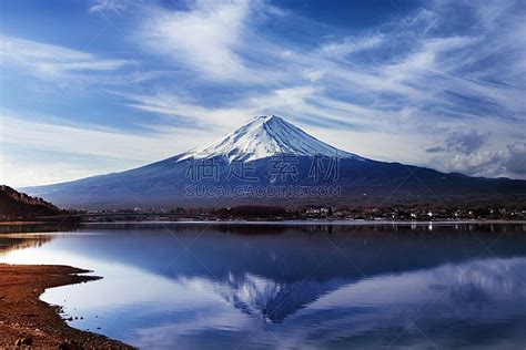 日本,富士山,风景,自然,天空,水平画幅,无人,蓝色,上下颠倒,户外图片素材下载-稿定素材