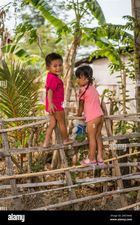 Local children in the street of the Don Khon island, 4000 islands, Laos ...