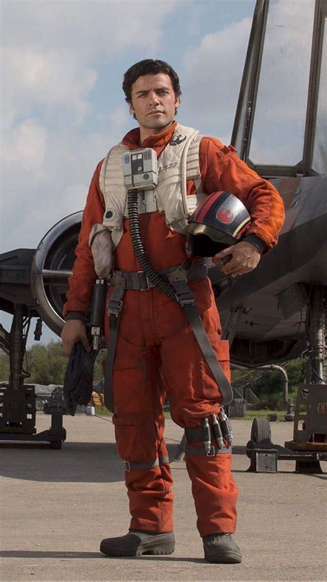 Oscar Isaac as Poe Dameron in "Star Wars: The Force Awakens" (2015 ...