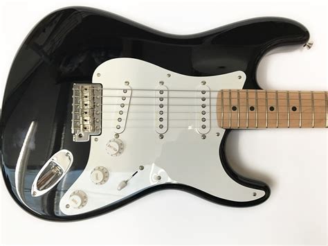 Fender Eric Clapton ‘Blackie’ Custom Shop Stratocaster – Pre Owned ...