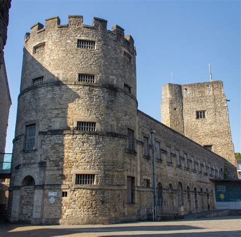 Square - Oxford Castle & Prison