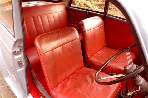 Morris Minor 1000 - 1960 Yukon Grey / Red Interior - Superb Stunning ...