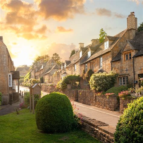 9 Reasons To Visit The Cotswolds, England | The Region of Adorable ...