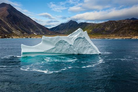 Where to See Icebergs in Newfoundland (2024 Guide) - Atlantic Traveller