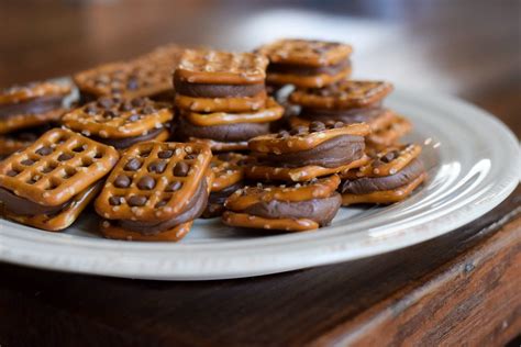 How to Make Rolo Pretzels - This Little Home of Mine