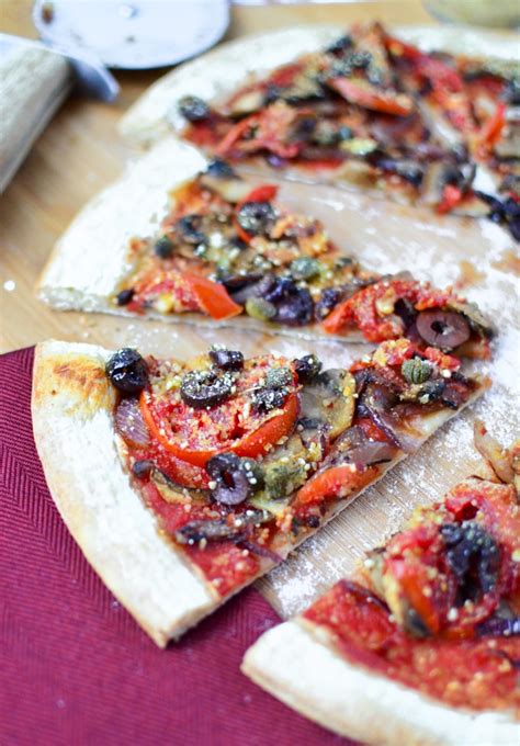 32 Vegan Pizza Recipes That'll Make You Say "Mamma Mia!" | Vegan Food Lover