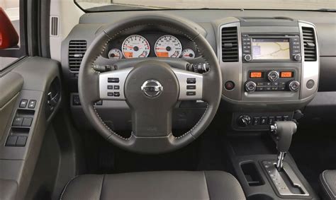 2014 Nissan Frontier Pro 4X Interior