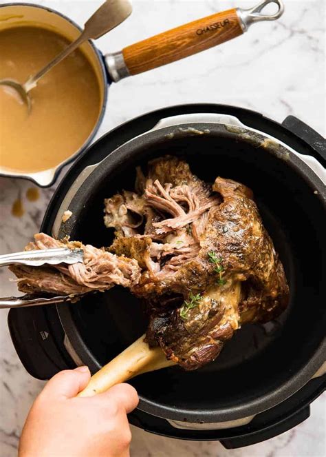 Slow Cooker Roast Lamb Leg | simplymeal