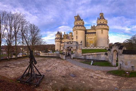 Pierrefonds castle | Overview of the castle of Pierrefonds a… | Flickr