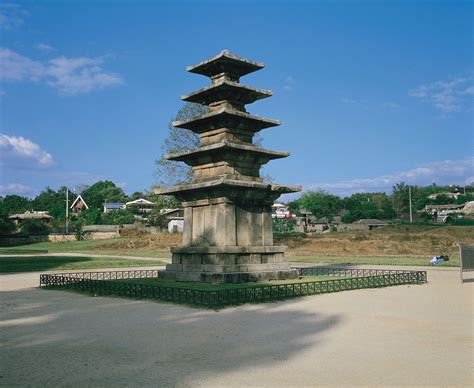 Korean architecture | Traditional Styles & Influences | Britannica