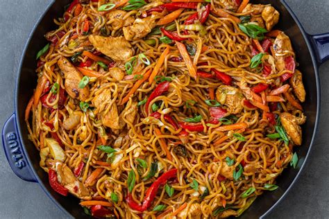 Simple Yakisoba Recipe | Deporecipe.co