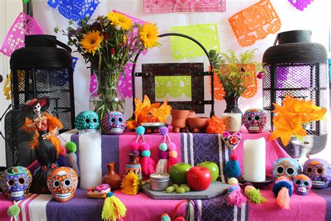 How to Create a Day of the Dead Altar – Revista