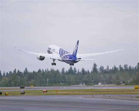 Boeing Marks 10 Years Since First 787 Dreamliner Delivery