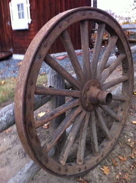 Antique Wagon Wheels For Sale....Massachusetts $150.00 each Excellent ...