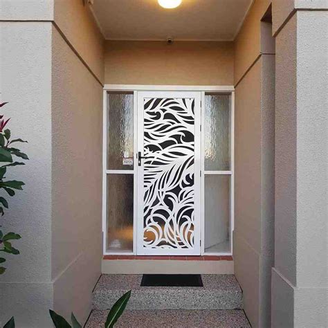 Screen doors with designs – Builders Villa