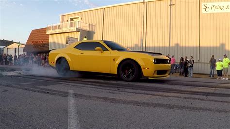 Dodge Demon Burnout - YouTube