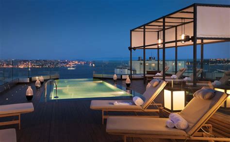 12 Best Hotels in Istanbul (with Bosphorus View → 2024)