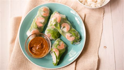 Shrimp Spring Rolls with Spicy Peanut Dipping Sauce | Tastemade