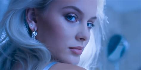 Zara Larsson Has A Mansion Party in ‘Ain’t My Fault’ Music Video ...