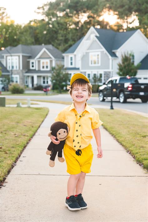 DIY Halloween Costume: The Man with the Yellow Hat & Curious George ...