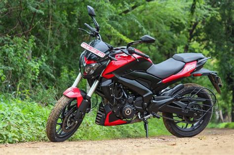 Bajaj Dominar 250 Road Test Review - Start Touring... - Motor World India