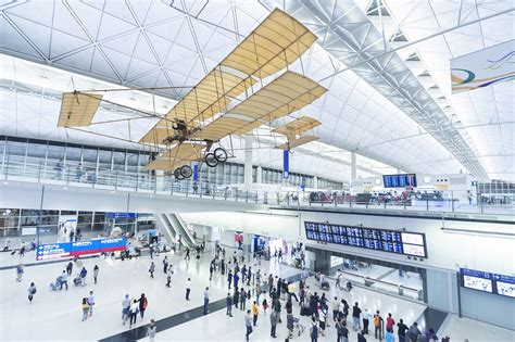 Hong Kong Airport Allows Transit Passengers from Mainland China ...