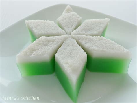 Minty's Kitchen: Kuih Talam