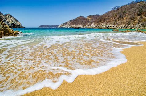 13 Top Beaches in Huatulco | PlanetWare