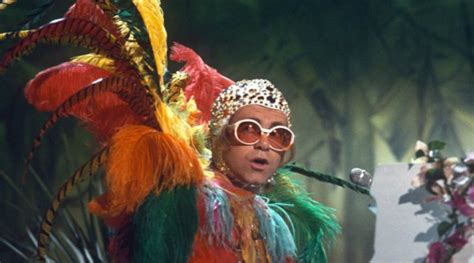 Elton John performs"Crocodile Rock" on the "The Muppet Show" 43 years ...