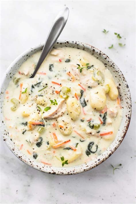 Olive Garden Chicken Gnocchi Soup | Creme De La Crumb