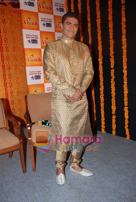 Mohnish Behl at the launch of Vivaah TV serial on Star Plus in Taj Land ...