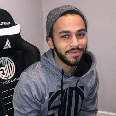 TSM Hamlinz Fortnite Settings, Keybinds, Setup, Computer, & Bio | High ...