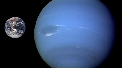 How Is Neptune And Earth Similar - The Earth Images Revimage.Org