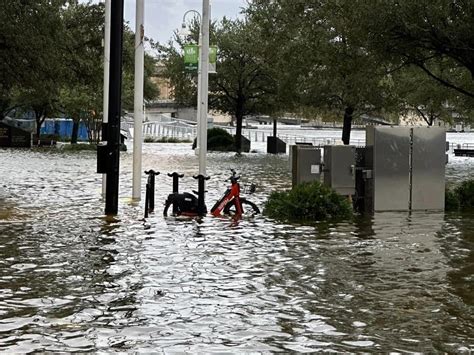 Widespread Flooding Inundates Downtown Tampa, Bayshore Due To Idalia ...