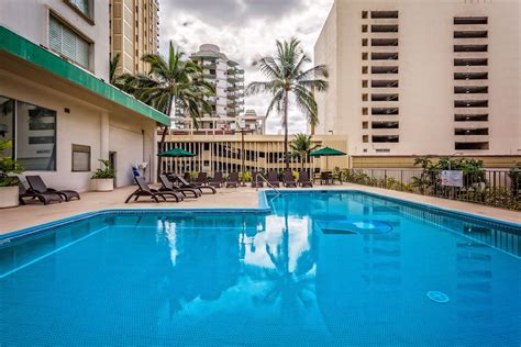 Waikiki Resort Hotel Pool Pictures & Reviews - Tripadvisor