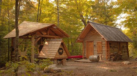 Man Builds Epic Off-Grid Log Cabin to Escape the Stress of City Life