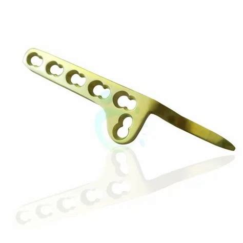 Clavicle Hook Plate at Rs 1078 | LCP Plates in Ahmedabad | ID: 21386140948