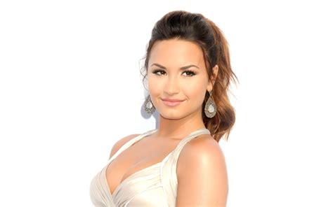 Demi Lovato -S- - Demi Lovato Wallpaper (34185315) - Fanpop