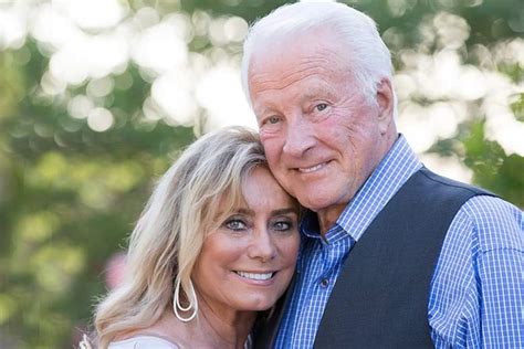 Lyle Waggoner's Family: 5 Fast Facts You Need to Know